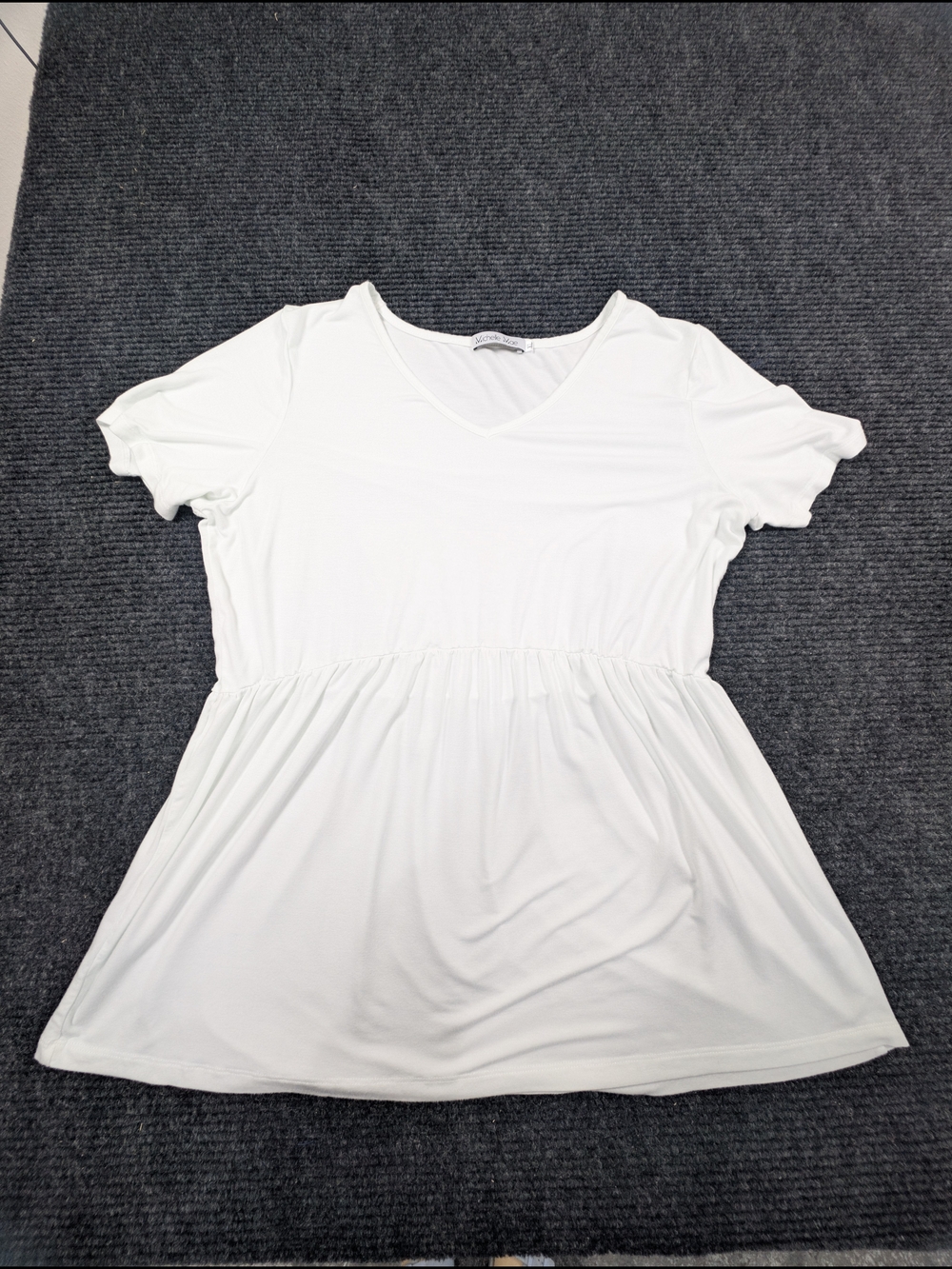 Michelle Mae White V-Neck Gathered Waist Tunic